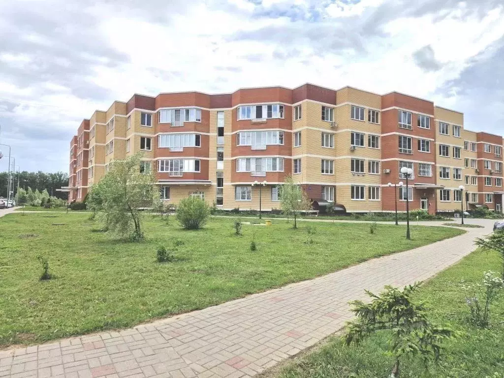 Квартира, 3 комнаты, 93.6 м - Фото 0