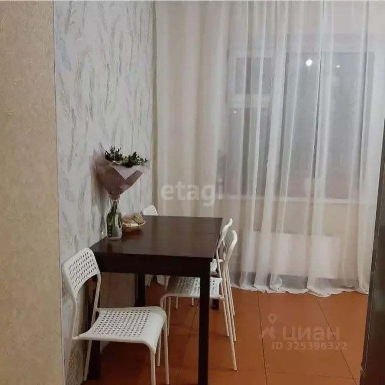 2-к кв. Саха (Якутия), Якутск ул. Пирогова, 7 (64.2 м) - Фото 2