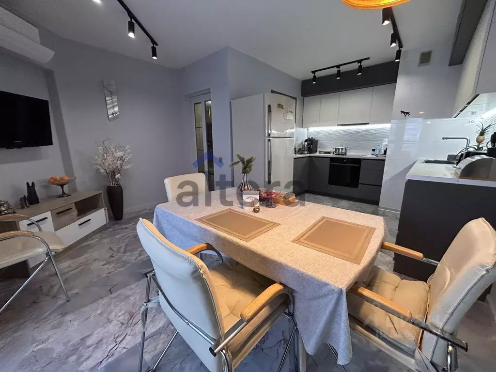 2-к кв. Татарстан, Казань Курская ул., 27 (71.2 м) - Фото 1