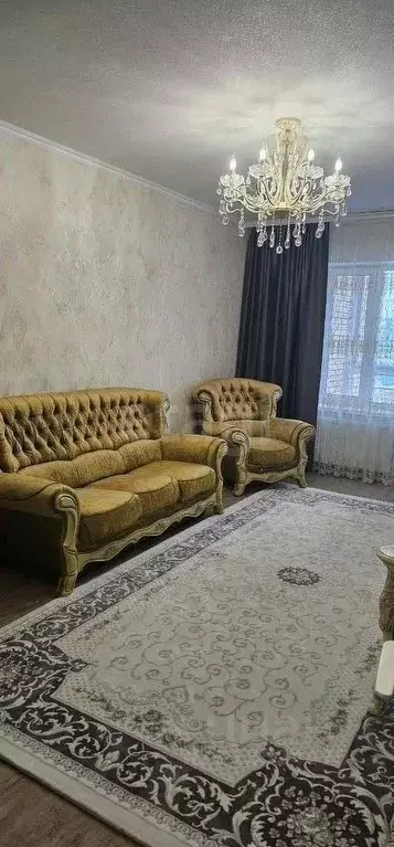 3-к кв. Ямало-Ненецкий АО, Новый Уренгой Созидателей мкр, 4/1 (78.0 м) - Фото 0