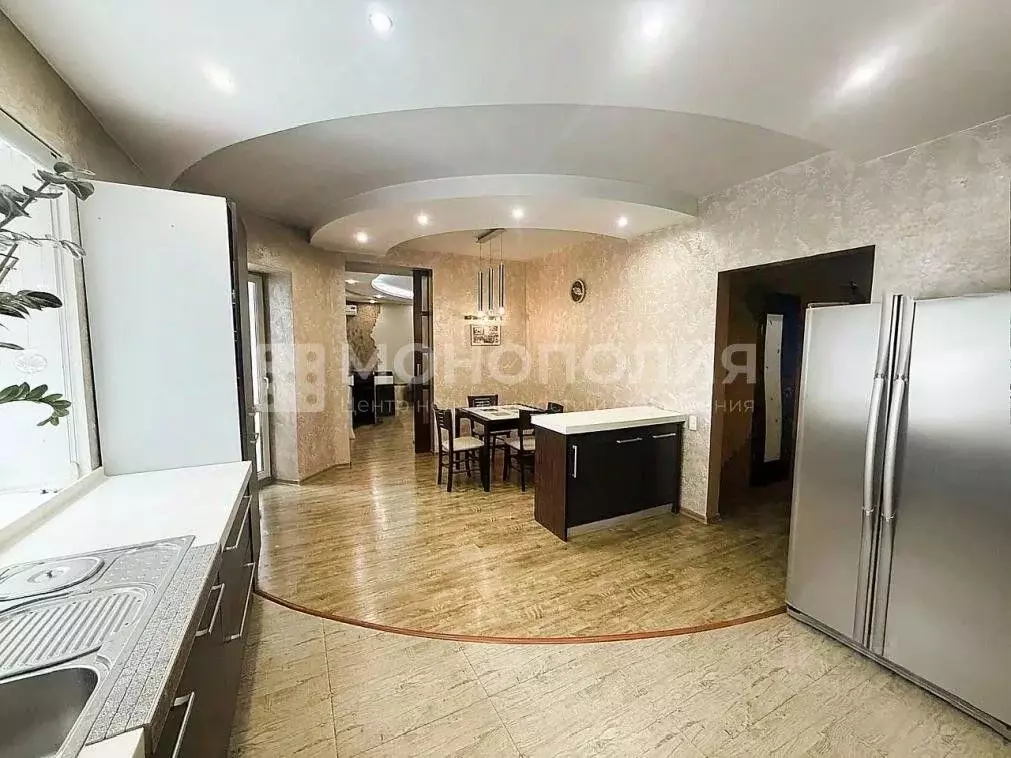 4-к кв. Амурская область, Белогорск Вольный пер., 9 (125.4 м) - Фото 1