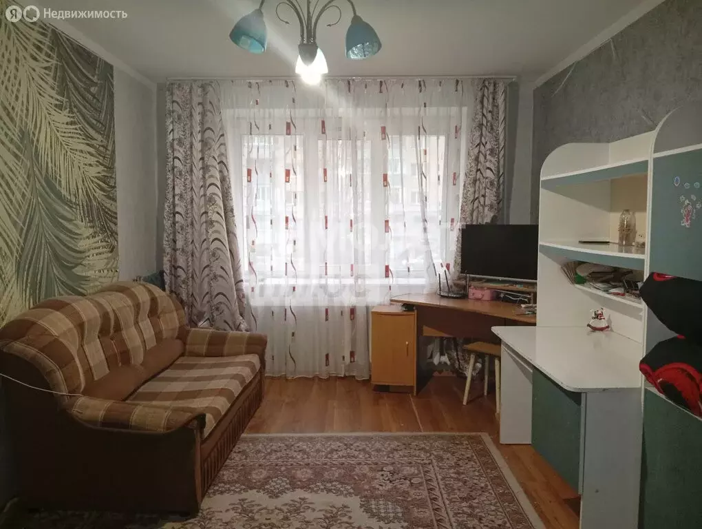 1-комнатная квартира: Киров, Стахановская улица, 25 (37.2 м) - Фото 0