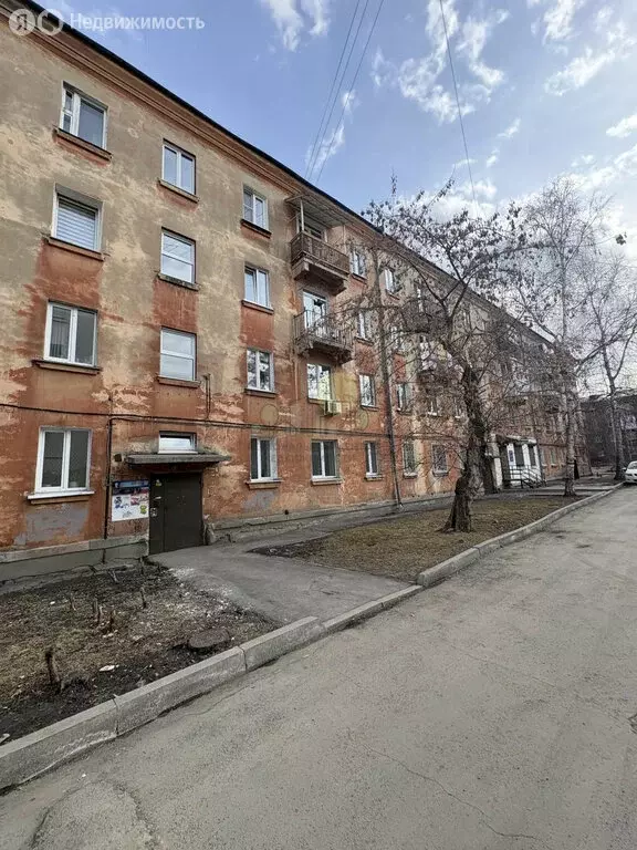 2-комнатная квартира: Иркутск, улица Декабрьских Событий, 103Г (41.2 ... - Фото 1