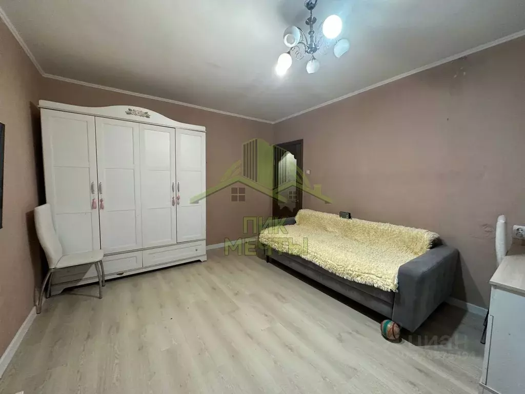 2-к кв. Бурятия, Улан-Удэ ул. Жердева, 142 (47.8 м) - Фото 1