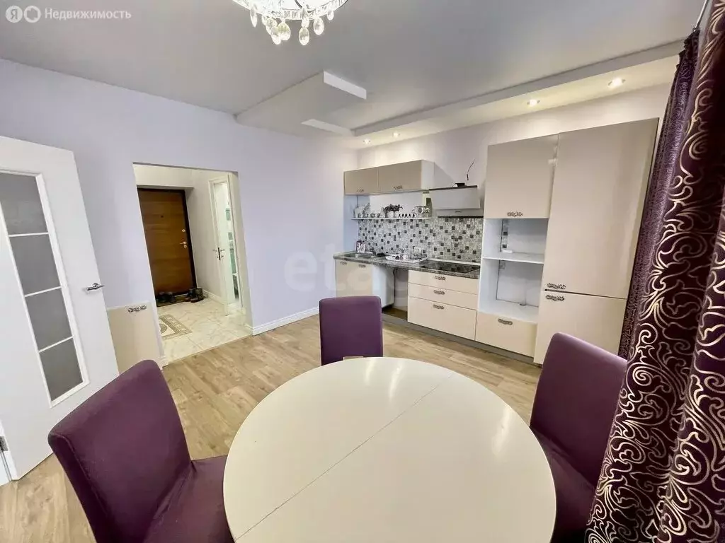 1-комнатная квартира: Тюмень, Амурская улица, 4 (41.3 м) - Фото 1