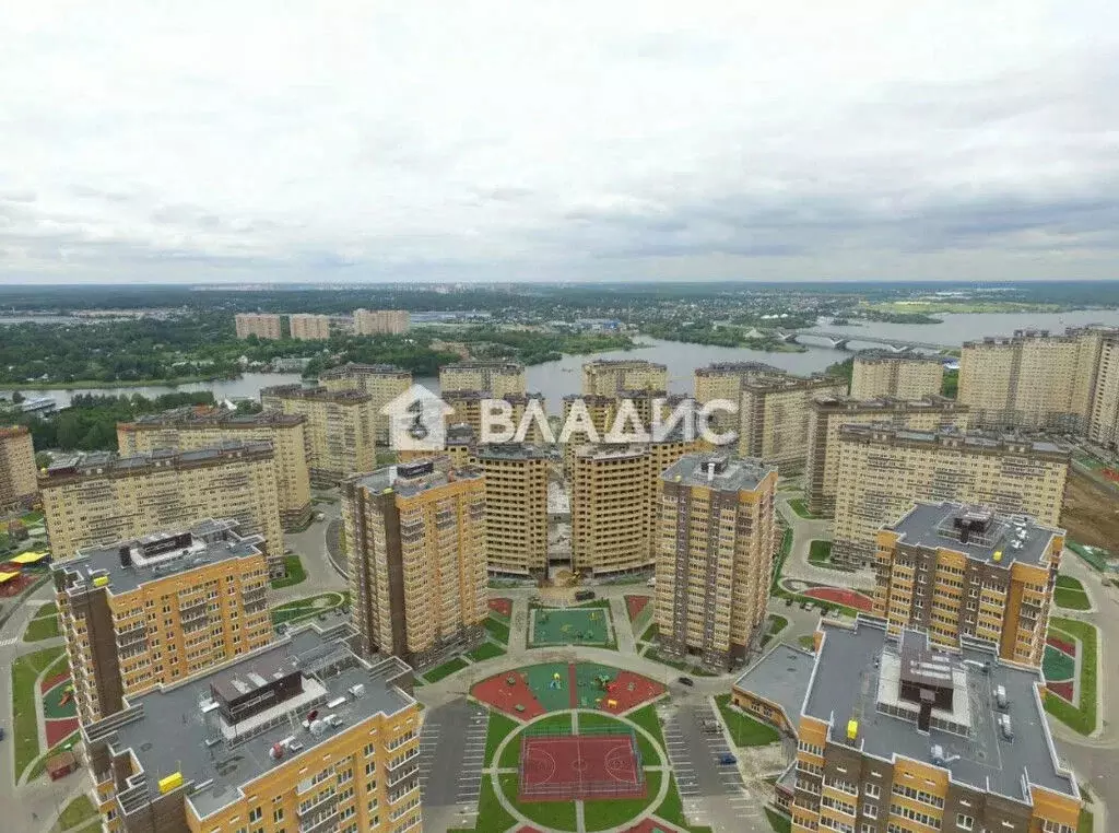Продается 2-комнатная квартира - Фото 1
