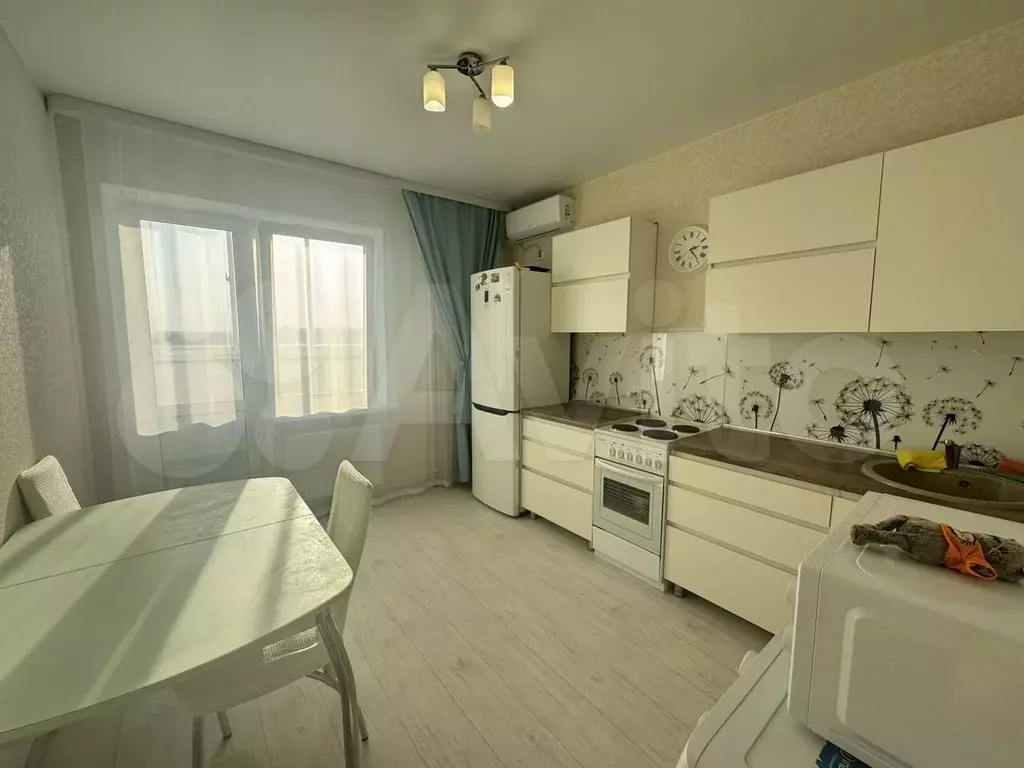 2-к. квартира, 65 м, 15/16 эт. - Фото 1