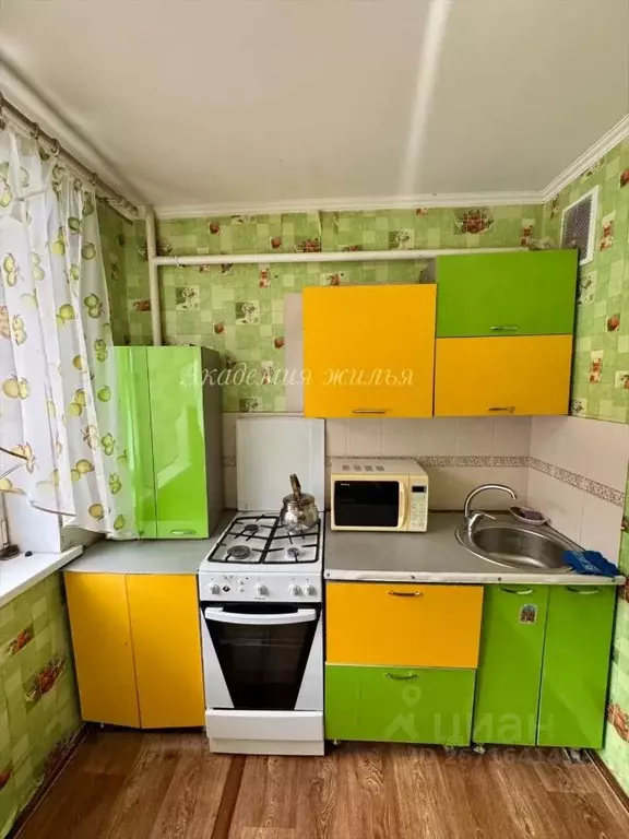 1-к кв. Башкортостан, Уфа Интернациональная ул., 181/2 (33.0 м) - Фото 2