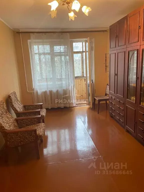 1-к кв. Брянская область, Брянск проезд Федюнинского, 14 (30.0 м) - Фото 0