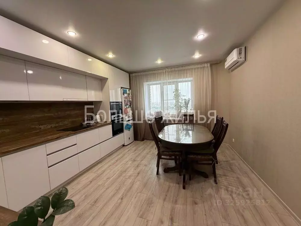 3-к кв. Волгоградская область, Волгоград ул. Землячки, 58к1 (106.4 м) - Фото 2