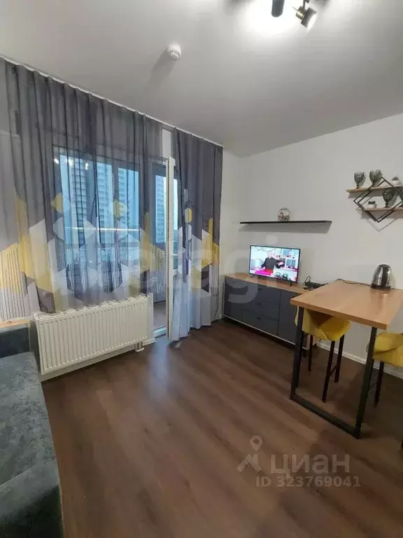 Студия Санкт-Петербург дор. Муринская, 8к1 (17.8 м) - Фото 1