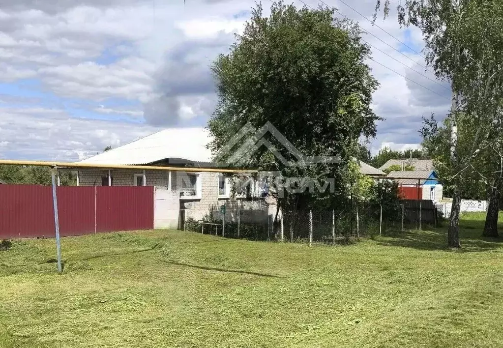 Дом в Белгородская область, Старооскольский городской округ, с. Крутое ... - Фото 2