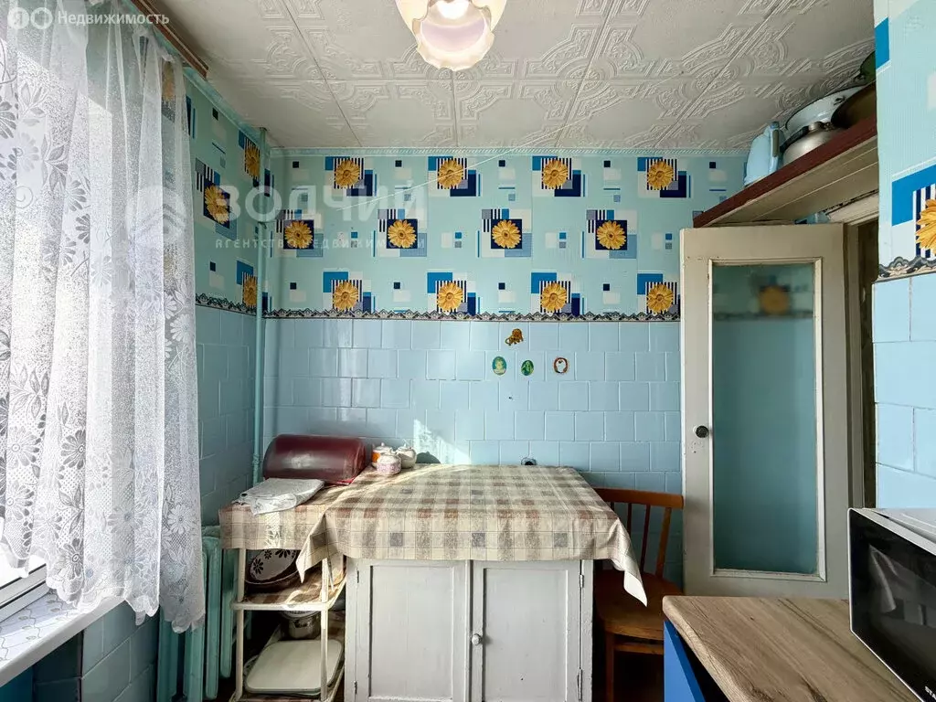 4-комнатная квартира: Канаш, улица Фрунзе, 9 (58.5 м) - Фото 2