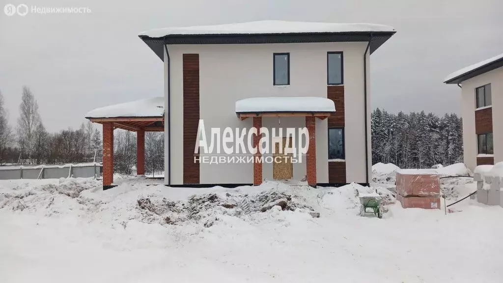 Дом в деревня Озерки, Полевая улица, 5Ж (180 м) - Фото 1