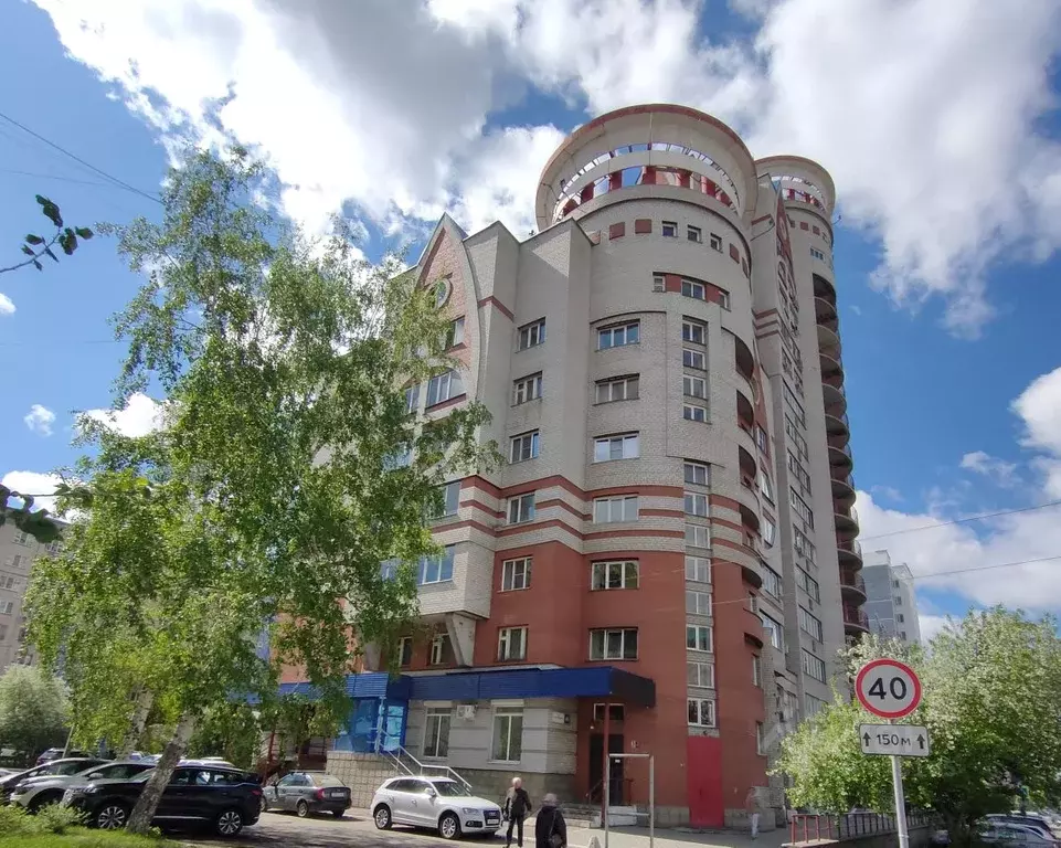 3-к кв. Алтайский край, Барнаул Молодежная ул., 41 (83.7 м) - Фото 1