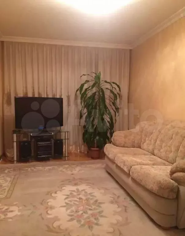 3-к. квартира, 72 м, 6/9 эт. - Фото 0