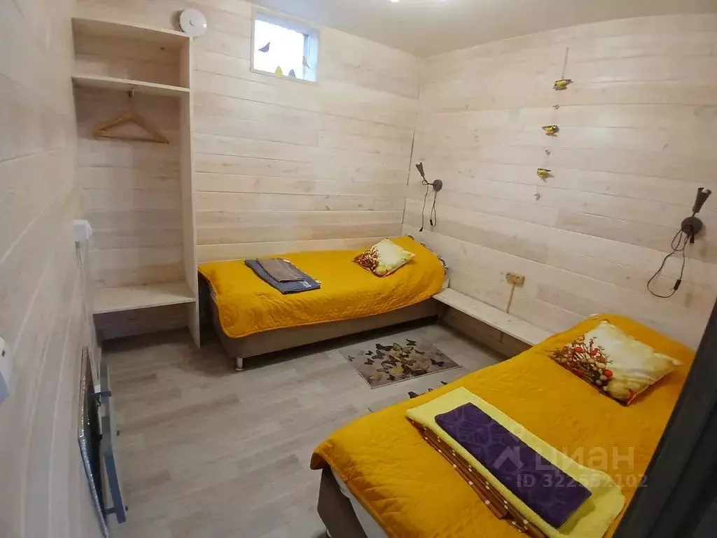 Комната Бурятия, Тункинский район, пос. Аршан ул. Пушкина, 11 - Фото 2