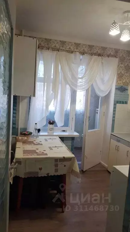 2-к кв. Ставропольский край, Кисловодск ул. Андрея Губина, 26 (65.0 м) - Фото 0