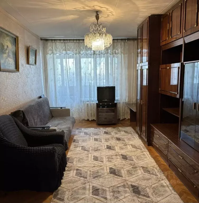 3-к кв. Москва Сиреневый бул., 65К1 (58.0 м) - Фото 1