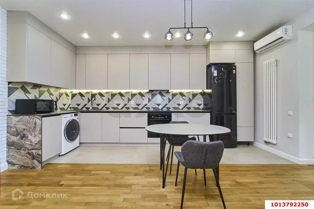 Продаётся 2-к квартира, 74.9 м - Фото 1
