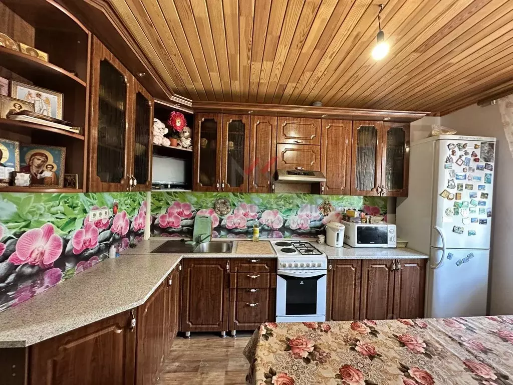 Дом в Хакасия, Абакан ул. Фадеева, 3 (102 м) - Фото 1