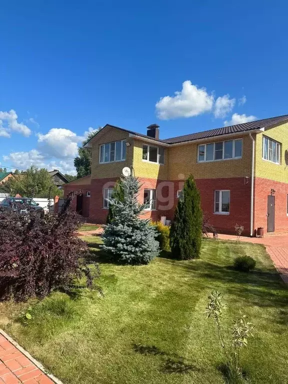 Дом в Марий Эл, Звениговский район, Кокшайское с/пос, с. Кокшайск ул. ... - Фото 1