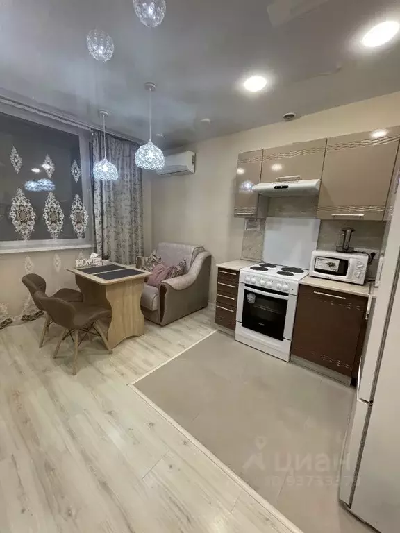 Студия Приморский край, Владивосток Фастовская ул., 29 (40.0 м) - Фото 1
