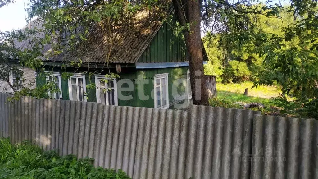 Дом в Брянская область, Брянск ул. Сакко и Ванцетти (60 м) - Фото 0