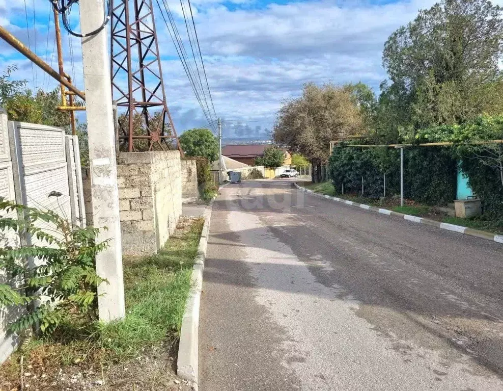 Участок в Крым, Феодосия ул. Панова (10.0 сот.) - Фото 1