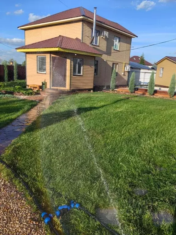 Дом в Саратовская область, Саратов ул. Имени Н.М. Скоморохова, 10 (142 ... - Фото 1