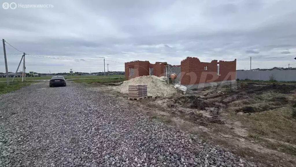 Дом в Тюменский район, деревня Падерина (100 м) - Фото 0