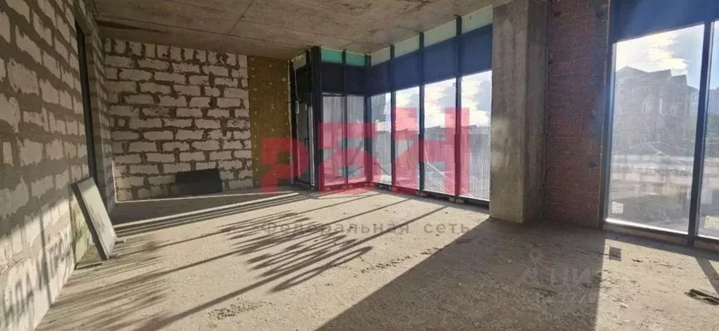 Торговая площадь в Ростовская область, Батайск ул. Урицкого, 65 (114 ... - Фото 1