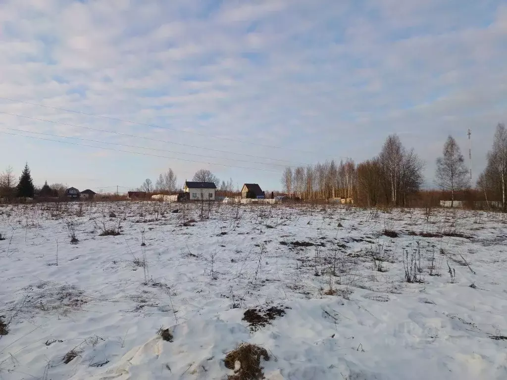 Участок в Московская область, Сергиево-Посадский городской округ, д. ... - Фото 0
