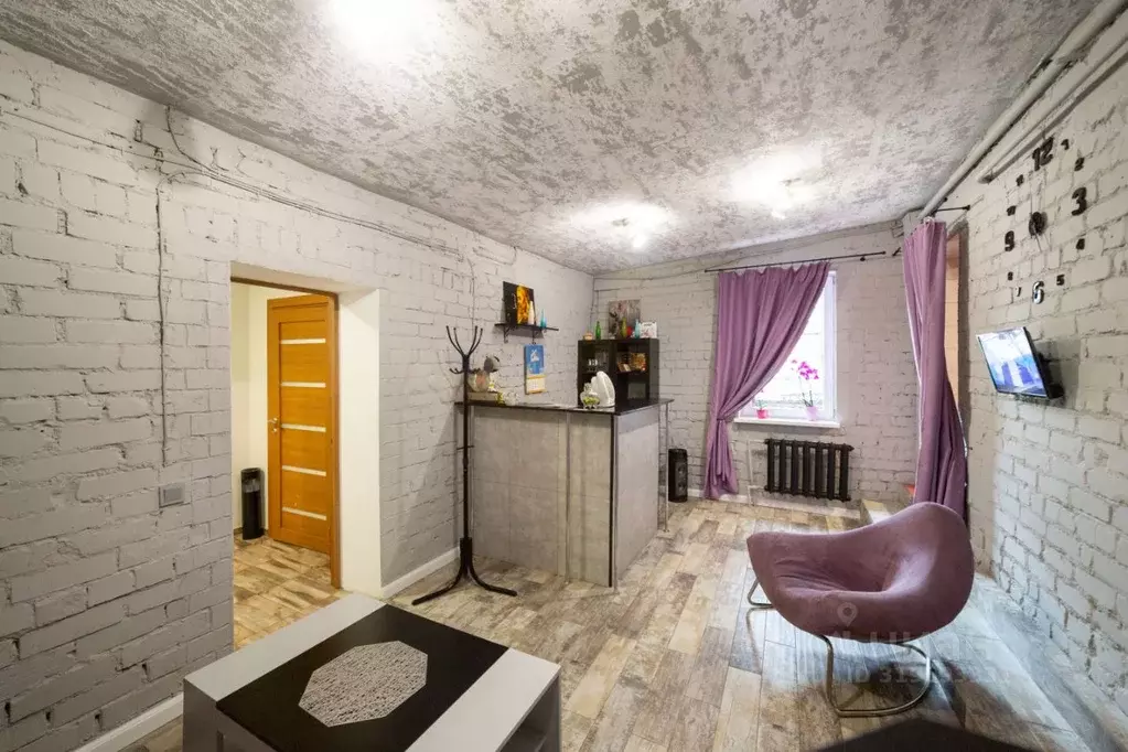 Офис в Калининградская область, Калининград ул. Майора Козенкова, 7А ... - Фото 0