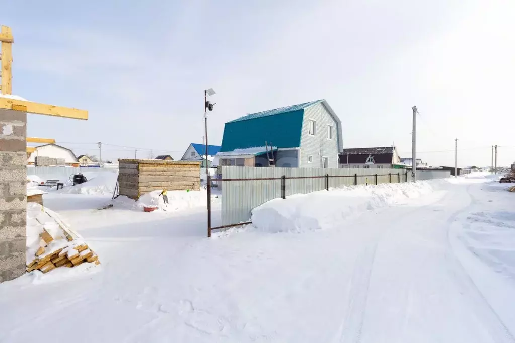 Дом в Тюменская область, Тюменский муниципальный округ, д. Есаулова ... - Фото 1