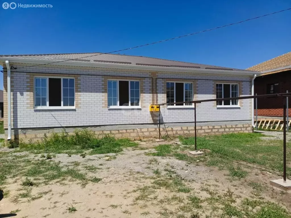 Дом в Михайловск, улица Бориса Стругацкого (110.1 м) - Фото 1