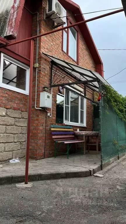 Дом в Краснодарский край, Ейск ул. Энгельса, 50 (50 м) - Фото 1