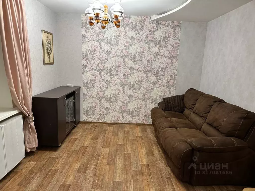 3-к кв. Марий Эл, Йошкар-Ола ул. Суворова, 20 (70.0 м) - Фото 0