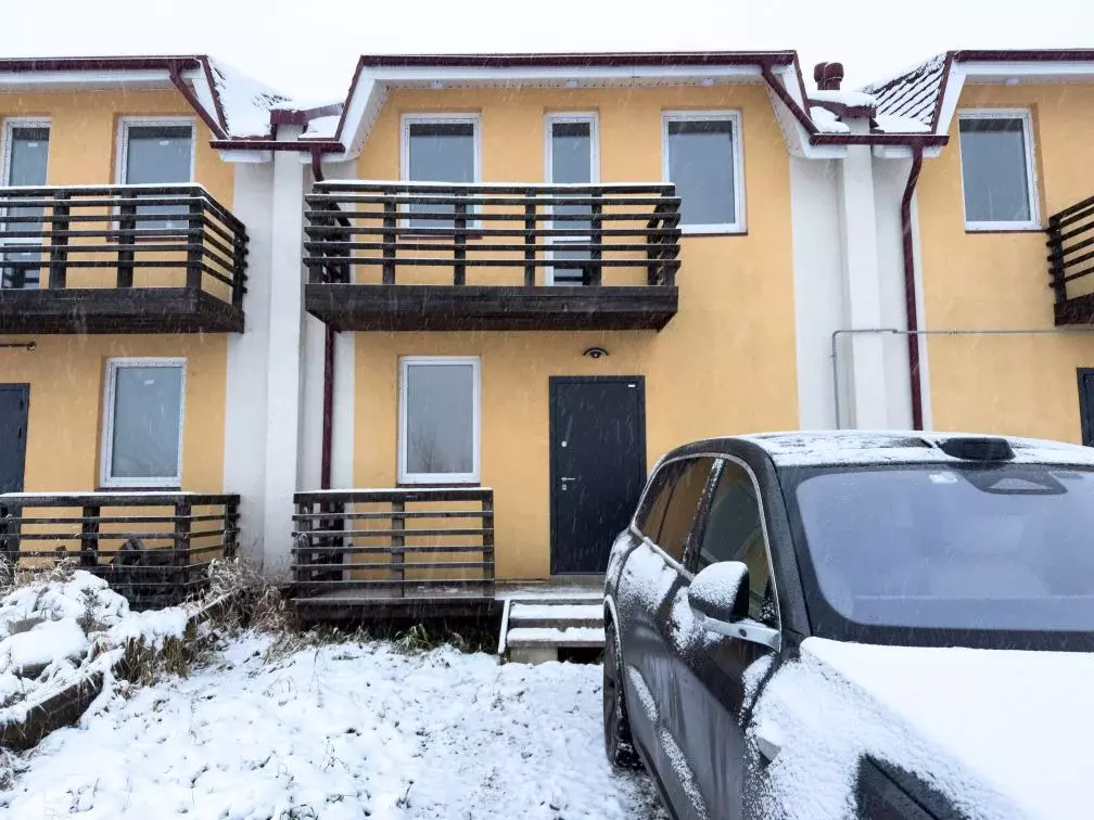 Таунхаус в Ленинградская область, Гатчинский муниципальный округ, пос. ... - Фото 1