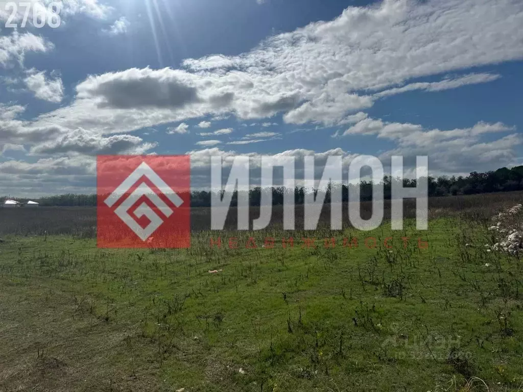 Участок в Крым, Симферопольский район, с. Урожайное  (6.0 сот.) - Фото 2