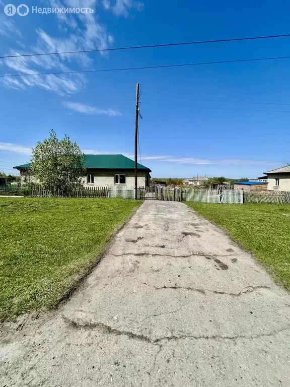 Дом в посёлок Шахтёр, Центральная улица, 28 (80 м) - Фото 1