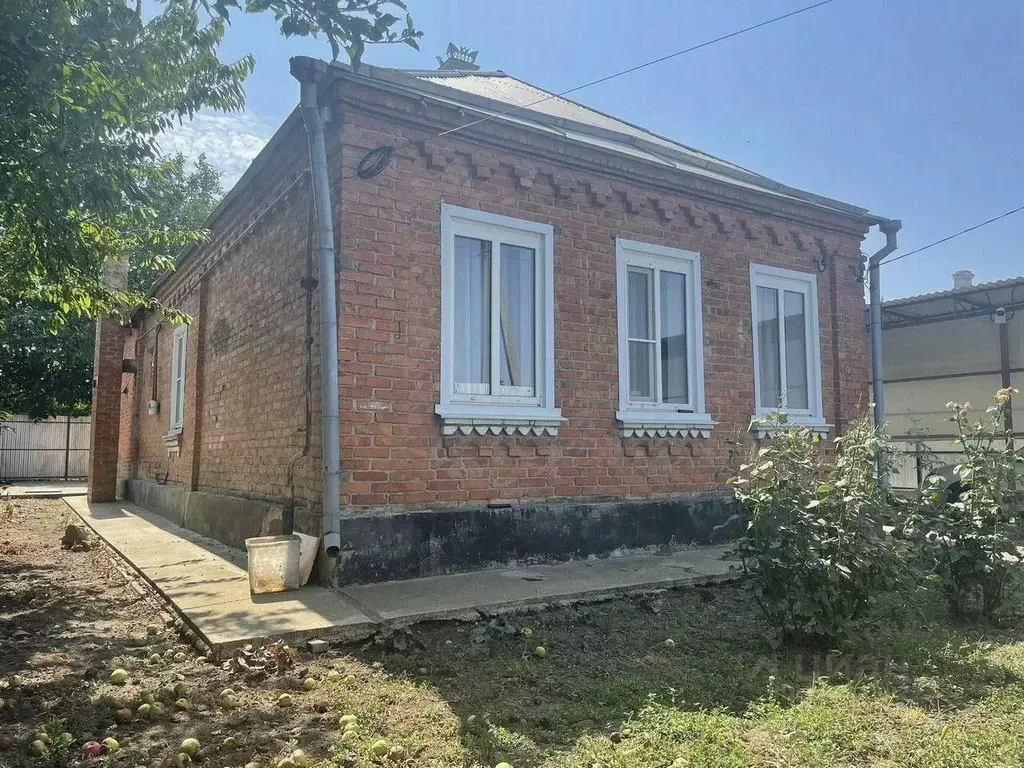 Дом в Краснодарский край, Усть-Лабинский район, Воронежское с/пос, ... - Фото 1