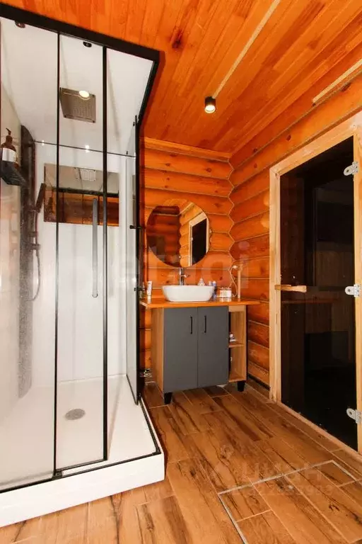 Дом в Тюменская область, Тюменский муниципальный округ, с. Каменка ул. ... - Фото 1