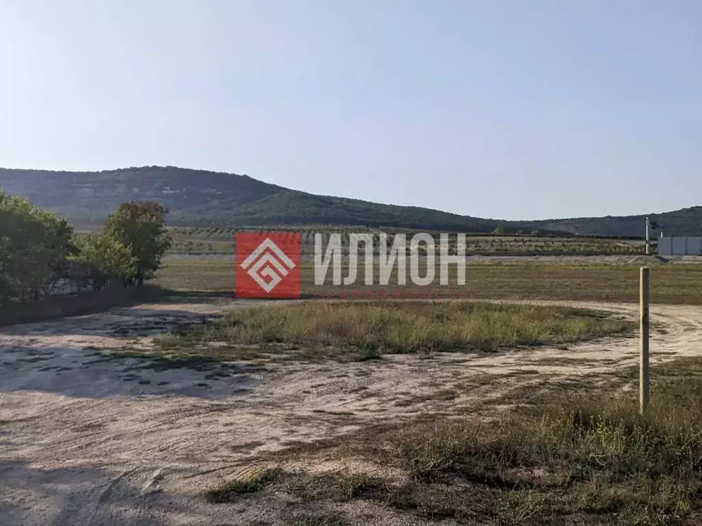 Участок в Крым, Бахчисарайский район, Железнодорожненское с/пос, пос. ... - Фото 0
