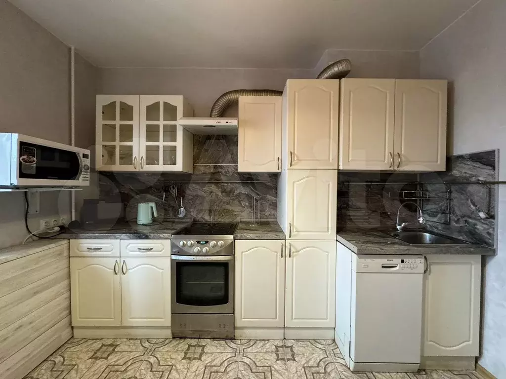 3-к. квартира, 65 м, 10/17 эт. - Фото 0