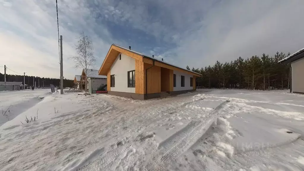 Дом в Свердловская область, Сысертский муниципальный округ, с. Патруши ... - Фото 2