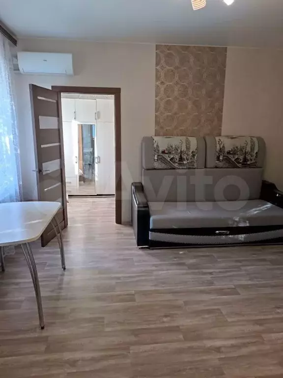 2-к. квартира, 40 м, 1/1 эт. - Фото 1