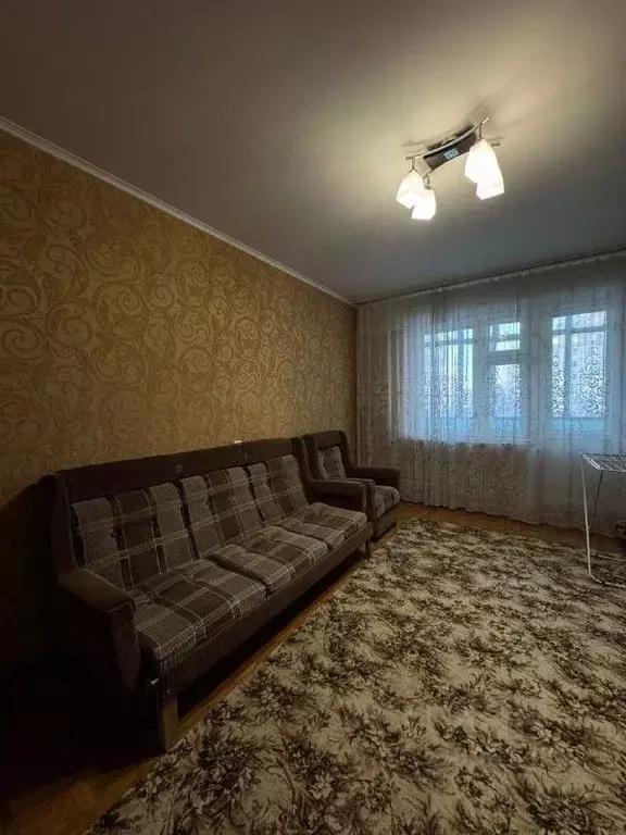 1-к кв. Белгородская область, Старый Оскол Восточный мкр, 6 (39.0 м) - Фото 1