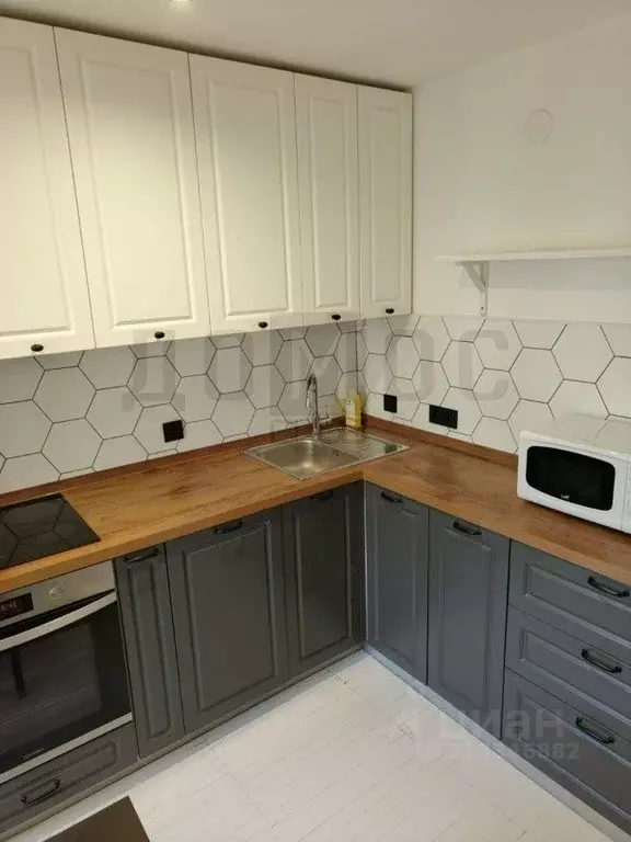 1-к кв. Свердловская область, Екатеринбург ул. Фурманова, 125 (34.8 м) - Фото 2