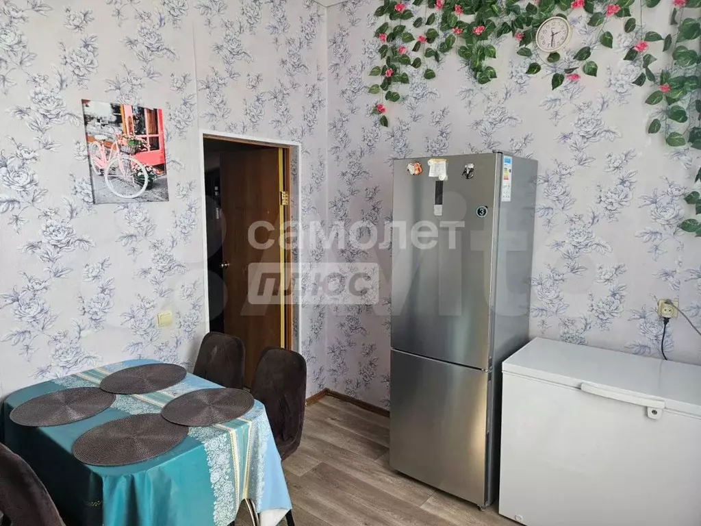 3-к. квартира, 66,1 м, 2/2 эт. - Фото 1